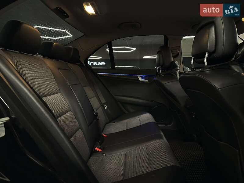 Седан Mercedes-Benz C-Class 2013 в Николаеве