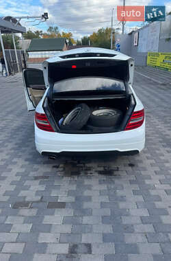 Седан Mercedes-Benz C-Class 2013 в 