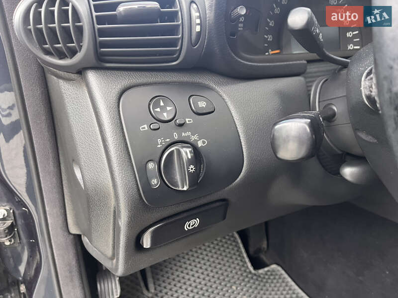 Универсал Mercedes-Benz C-Class 2001 в Киеве