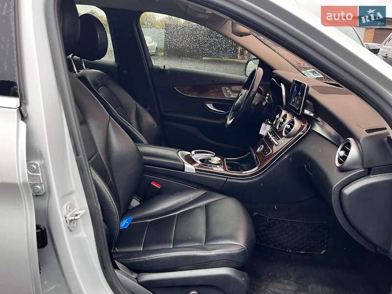 Седан Mercedes-Benz C-Class 2015 в Луцьку