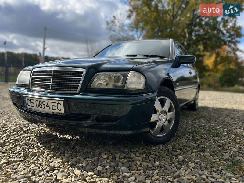 Седан Mercedes-Benz C-Class 1998 в Черновцах