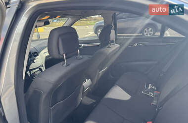 Седан Mercedes-Benz C-Class 2009 в 