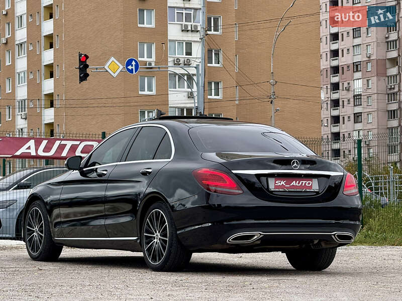 Седан Mercedes-Benz C-Class 2021 в Киеве