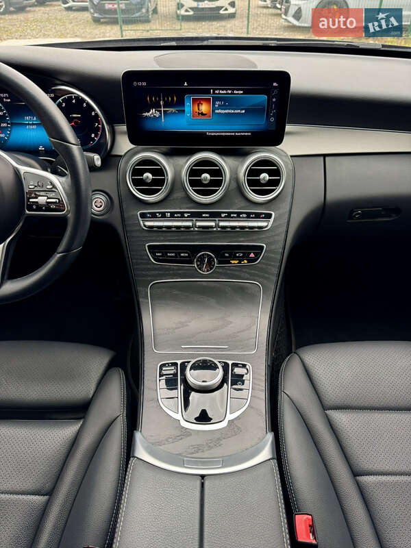 Седан Mercedes-Benz C-Class 2021 в Киеве