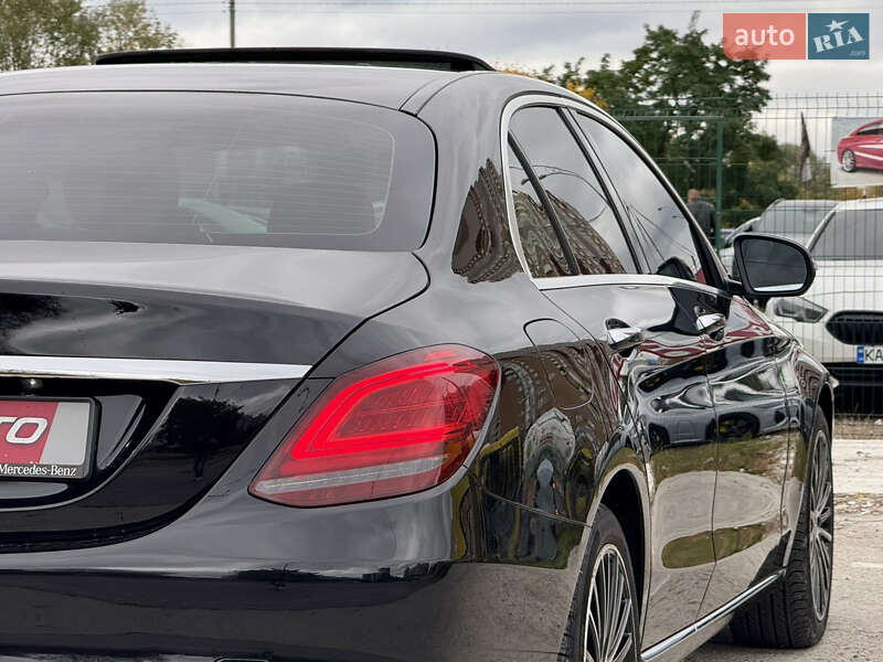 Седан Mercedes-Benz C-Class 2021 в Киеве