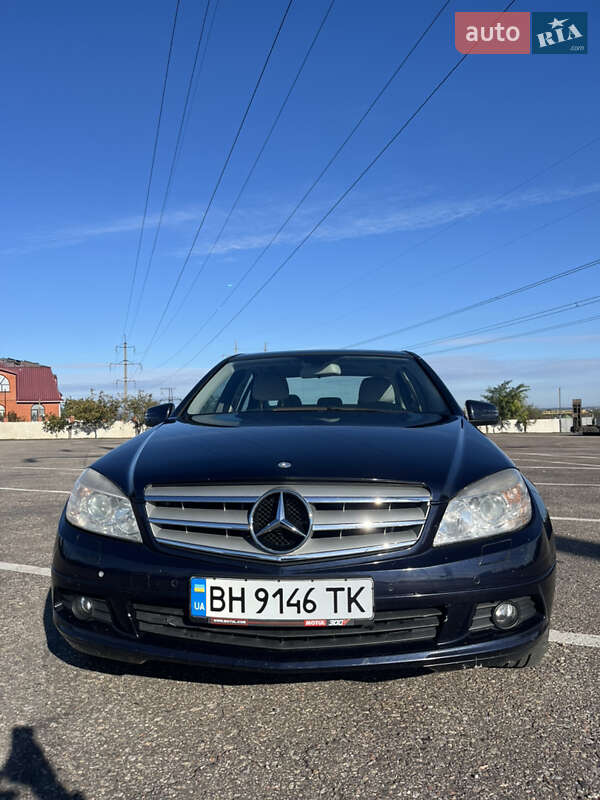 Mercedes-Benz C-Class 2008