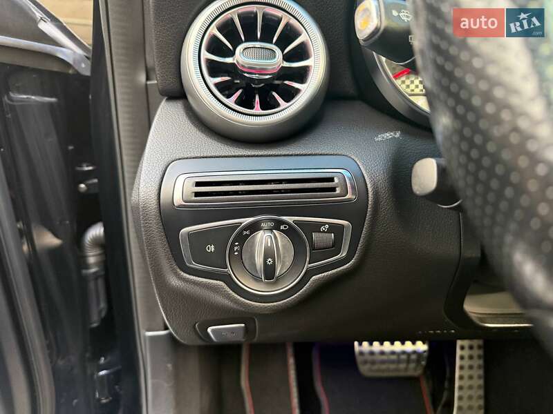Седан Mercedes-Benz C-Class 2017 в Киеве