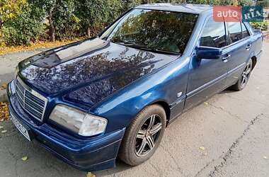 Седан Mercedes-Benz C-Class 1996 в 