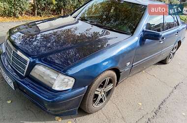 Седан Mercedes-Benz C-Class 1996 в 