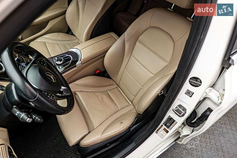 Седан Mercedes-Benz C-Class 2017 в Києві фото 10 Седан Mercedes-Benz C-Class 2017 в Києві