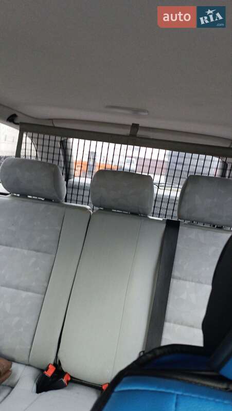 Универсал Mercedes-Benz C-Class 2000 в Бучаче