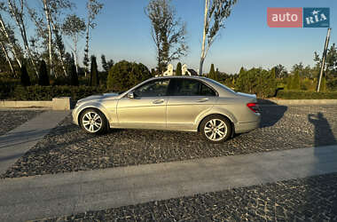 Седан Mercedes-Benz C-Class 2009 в 