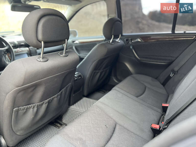 Універсал Mercedes-Benz C-Class 2001 в Тернополі фото 11 Універсал Mercedes-Benz C-Class 2001 в Тернополі