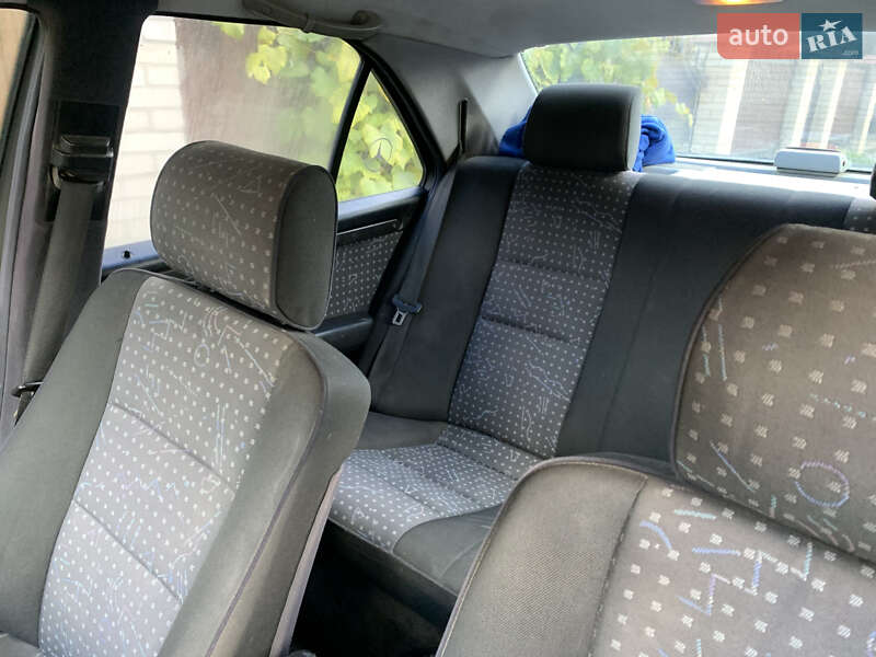 Седан Mercedes-Benz C-Class 1997 в Шепетовке фото 13 Седан Mercedes-Benz C-Class 1997 в Шепетовке