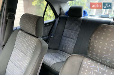 Седан Mercedes-Benz C-Class 1997 в 