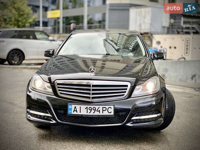 Седан Mercedes-Benz C-Class 2013 в Макарове