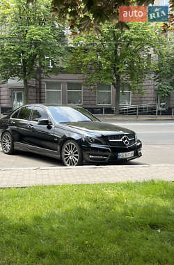 Седан Mercedes-Benz C-Class 2011 в 