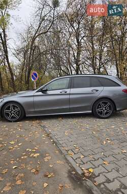 Універсал Mercedes-Benz C-Class 2020 в 