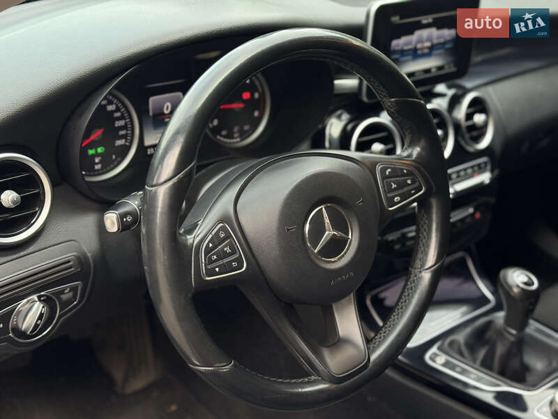 Универсал Mercedes-Benz C-Class 2015 в Киеве