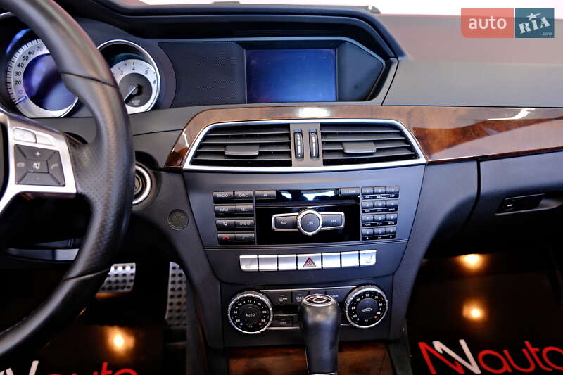 Седан Mercedes-Benz C-Class 2014 в Одессе
