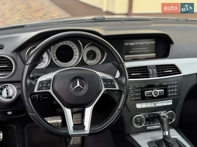 Седан Mercedes-Benz C-Class 2013 в Ивано-Франковске