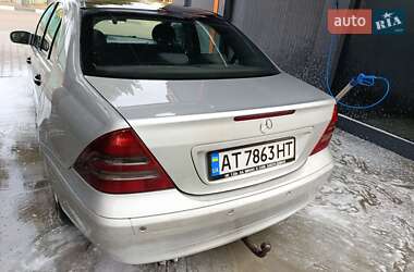 Седан Mercedes-Benz C-Class 2001 в Житомире