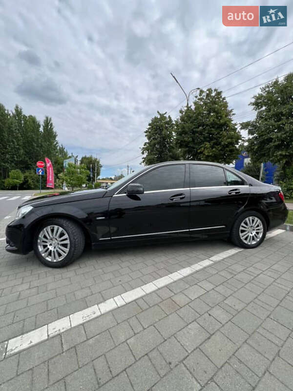 Седан Mercedes-Benz C-Class 2011 в Волковинцы фото 5 Седан Mercedes-Benz C-Class 2011 в Волковинцы