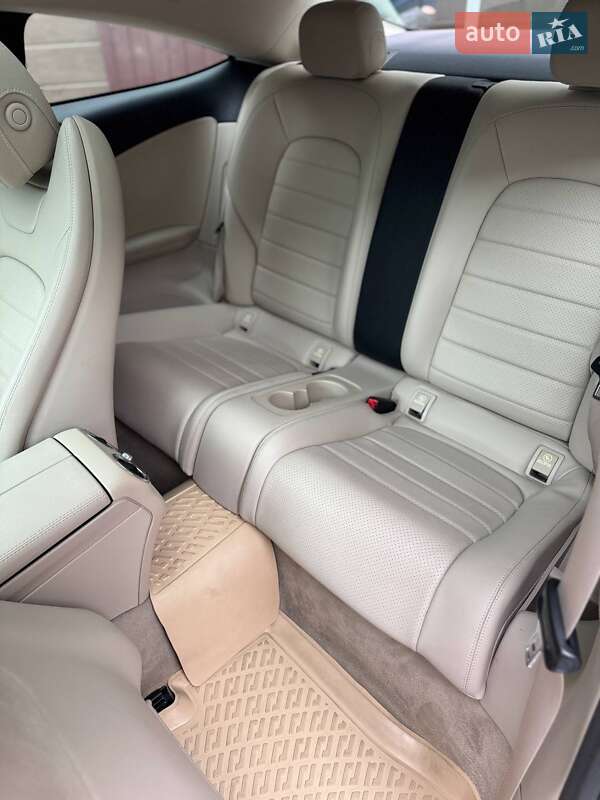Купе Mercedes-Benz C-Class 2016 в Киеве фото 6 Купе Mercedes-Benz C-Class 2016 в Киеве