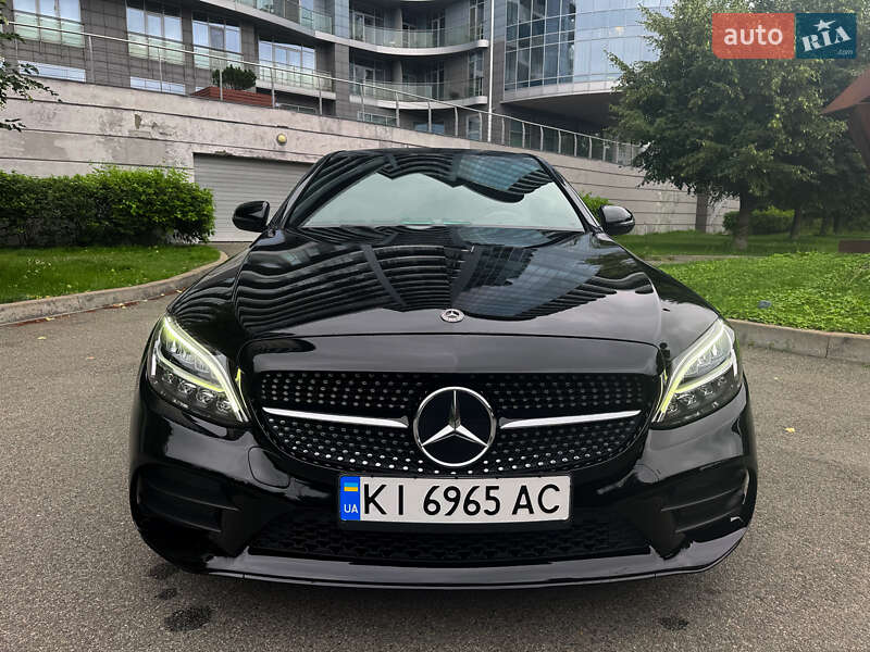 Седан Mercedes-Benz C-Class 2019 в Києві