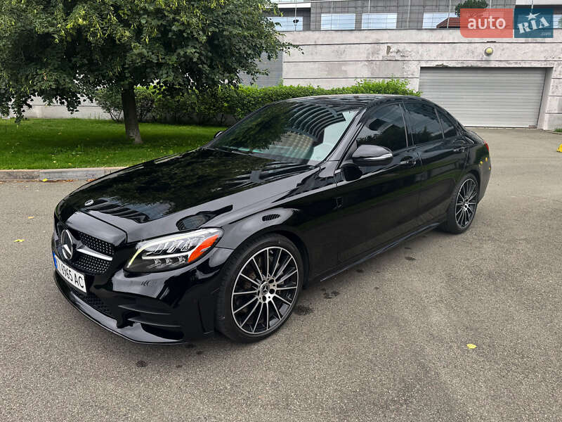 Mercedes-Benz C-Class 2019