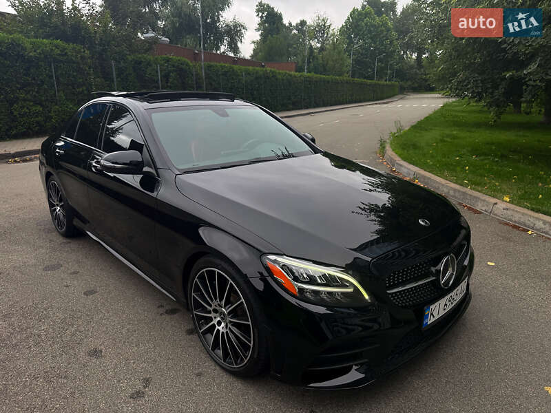 Седан Mercedes-Benz C-Class 2019 в Києві