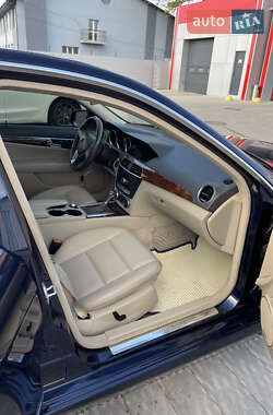 Седан Mercedes-Benz C-Class 2012 в 