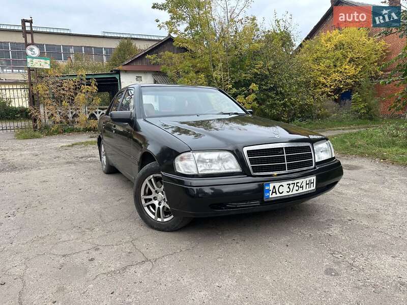 Mercedes-Benz C-Class 1994