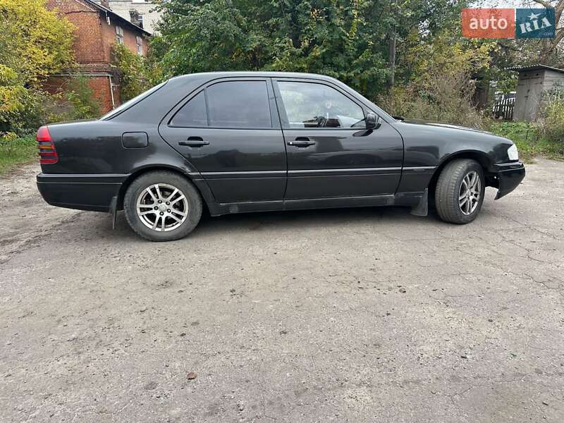 Седан Mercedes-Benz C-Class 1994 в Ковеле фото 11 Седан Mercedes-Benz C-Class 1994 в Ковеле