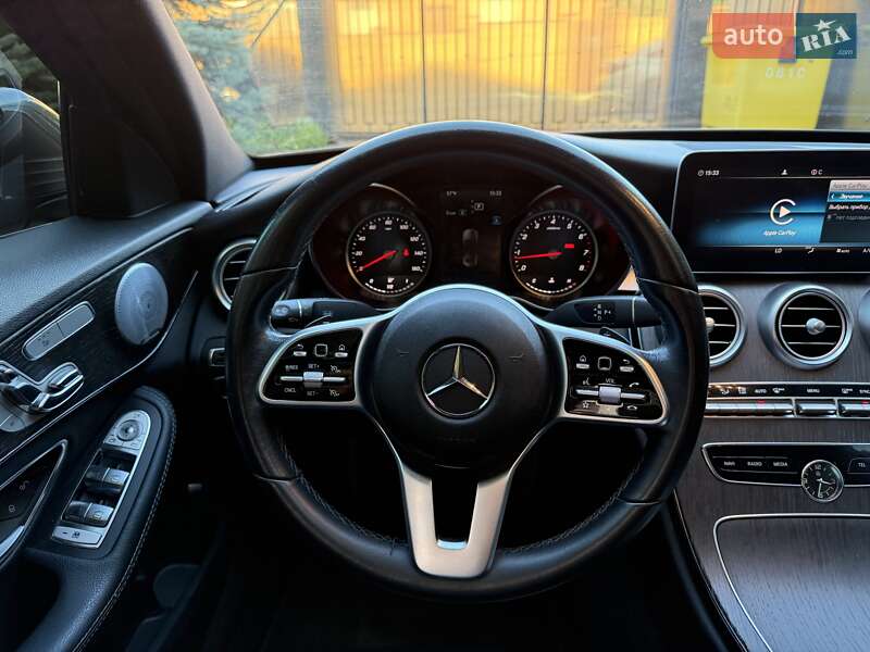 Седан Mercedes-Benz C-Class 2018 в Києві фото 24 Седан Mercedes-Benz C-Class 2018 в Києві