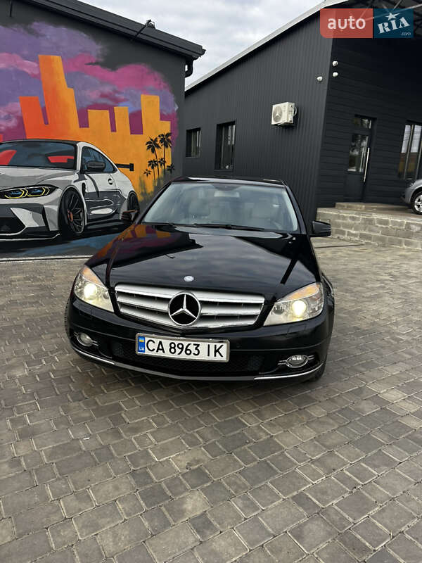 Седан Mercedes-Benz C-Class 2010 в Звенигородке фото 3 Седан Mercedes-Benz C-Class 2010 в Звенигородке