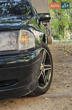 Седан Mercedes-Benz C-Class 1995 в 