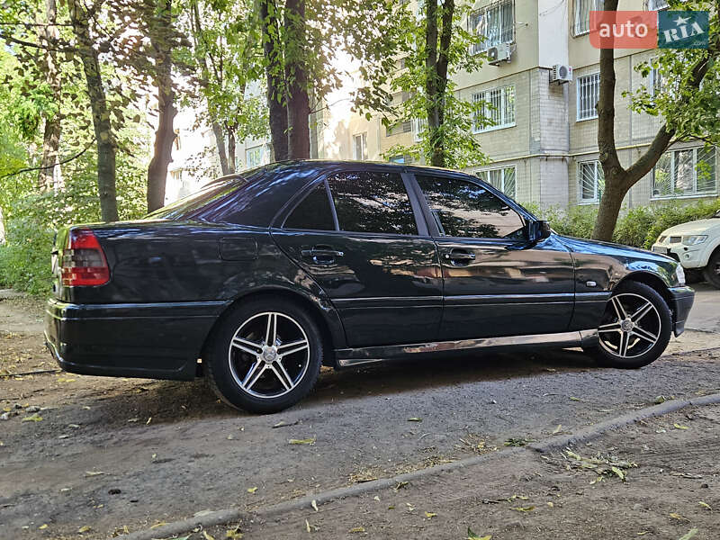 Седан Mercedes-Benz C-Class 1995 в Одесі фото 7 Седан Mercedes-Benz C-Class 1995 в Одесі