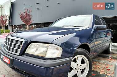 Седан Mercedes-Benz C-Class 1996 в Києві