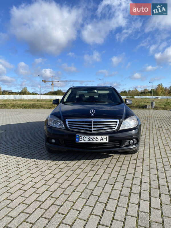 Седан Mercedes-Benz C-Class 2008 в Львове фото 11 Седан Mercedes-Benz C-Class 2008 в Львове