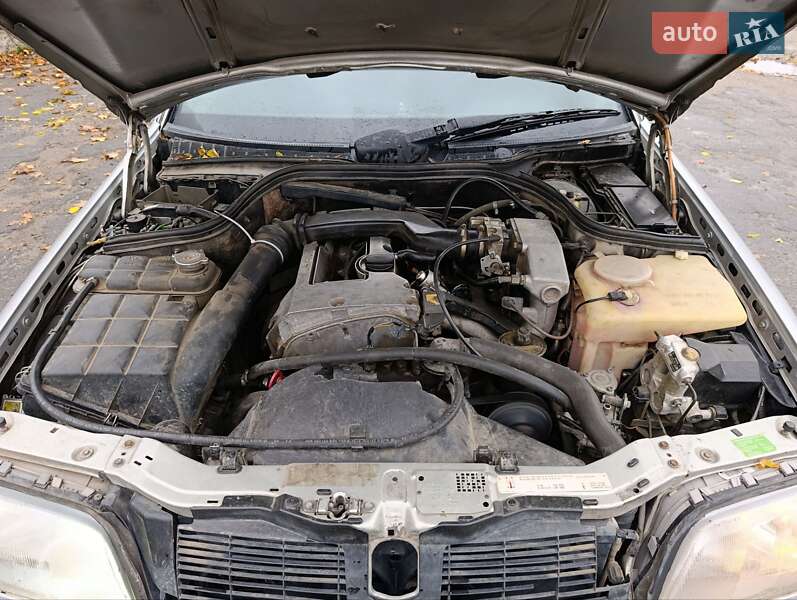 Седан Mercedes-Benz C-Class 1995 в Жмеринке фото 2 Седан Mercedes-Benz C-Class 1995 в Жмеринке