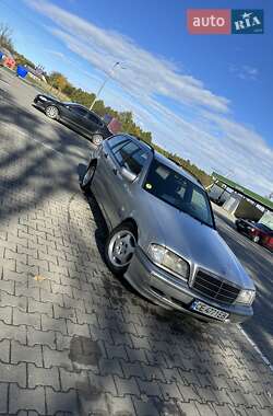 Універсал Mercedes-Benz C-Class 1999 в Чернівцях