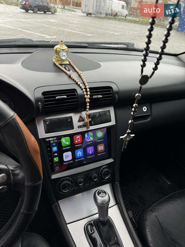 Седан Mercedes-Benz C-Class 2007 в Виннице