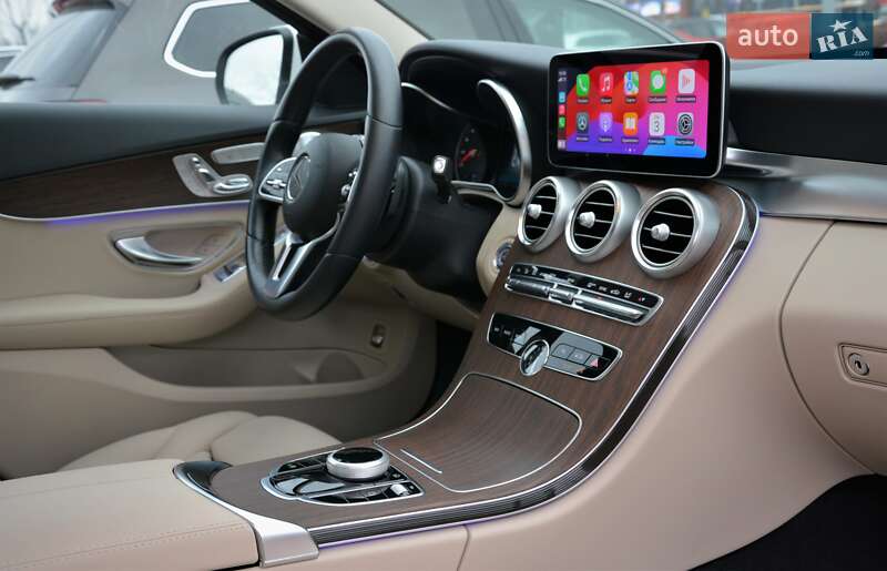 Седан Mercedes-Benz C-Class 2019 в Киеве