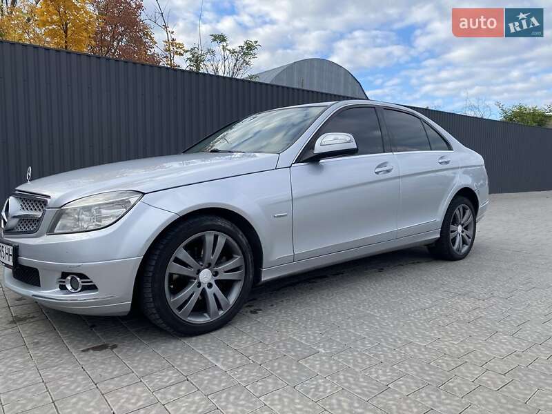 Mercedes-Benz C-Class 2008