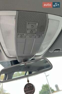 Универсал Mercedes-Benz C-Class 2011 в 