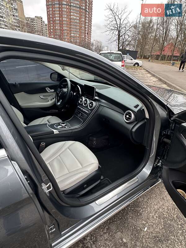 Седан Mercedes-Benz C-Class 2017 в Киеве фото 6 Седан Mercedes-Benz C-Class 2017 в Киеве