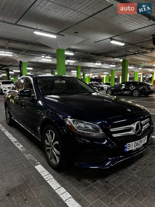 Седан Mercedes-Benz C-Class 2016 в Києві фото 2 Седан Mercedes-Benz C-Class 2016 в Києві