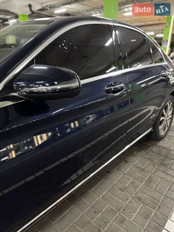 Седан Mercedes-Benz C-Class 2016 в Києві фото 11 Седан Mercedes-Benz C-Class 2016 в Києві