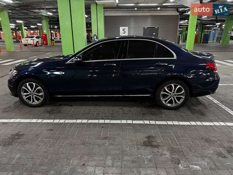 Седан Mercedes-Benz C-Class 2016 в Києві фото 18 Седан Mercedes-Benz C-Class 2016 в Києві
